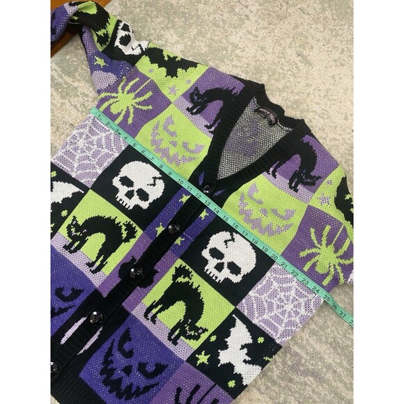 Dolls Kill  Size XXS TRICKZ N' TREATZ SPOOKED STRAIGHT OVERSIZED CARDIGAN 💚💜 - Picture 4 of 8